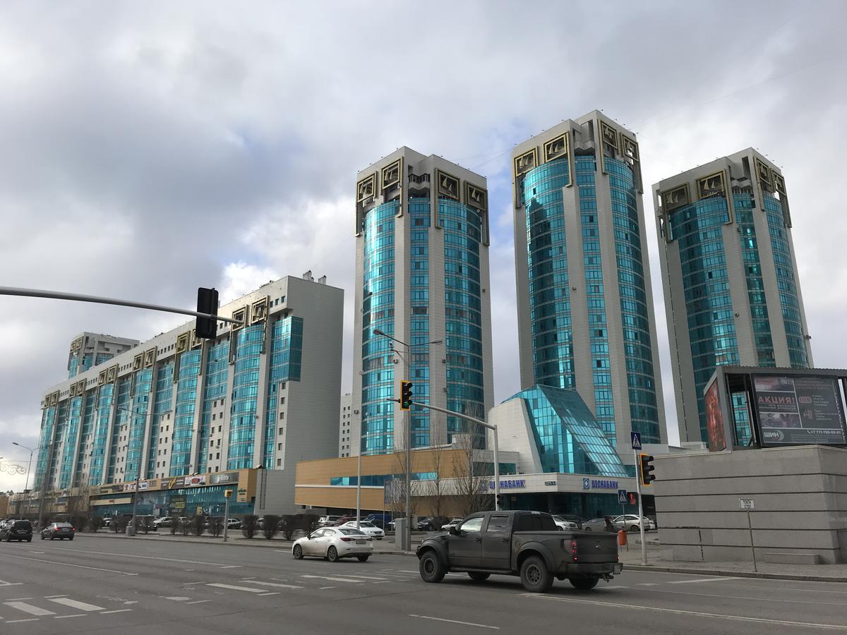 Apartments Near Bayterek Astana Extérieur photo